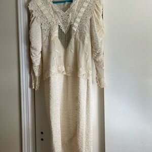 Cachet by Bari Protas 60’s Wedding Dress Size 9/10
